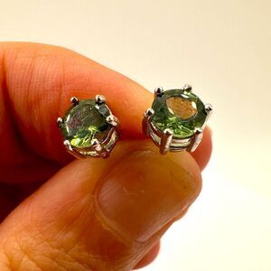 Gorgeous! Classic 6 prong green tourmaline 2ctw stud earrings in .925!